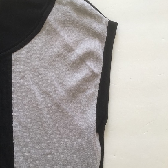 WHITE HOUSE BLACK MARKET SLEEVELESS COLOR BLOCKED SWEATER SIZE SMALL - Picture 7 of 10
